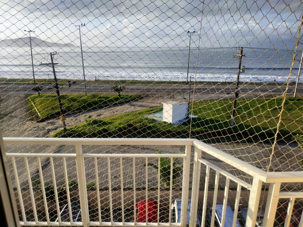 Ap Frente Para O Mar Caraguatatuba Kültér fotó